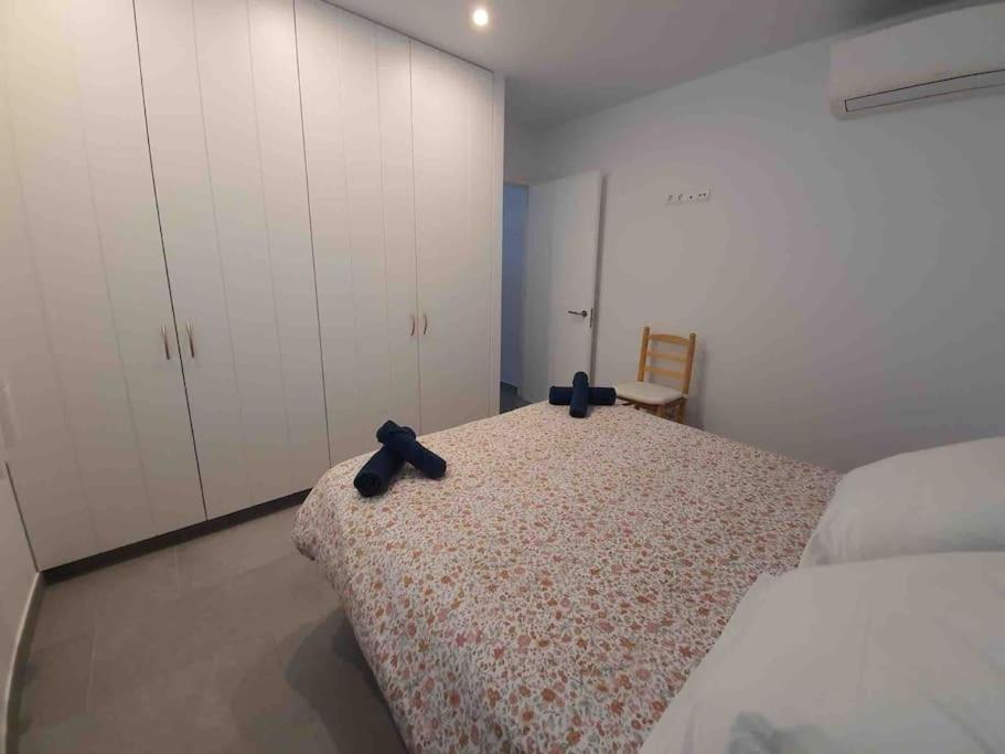 Espectacular Planta Baja Con Terraza Y Parking A 5 Min De La Playa Apartment Cadaques Ngoại thất bức ảnh